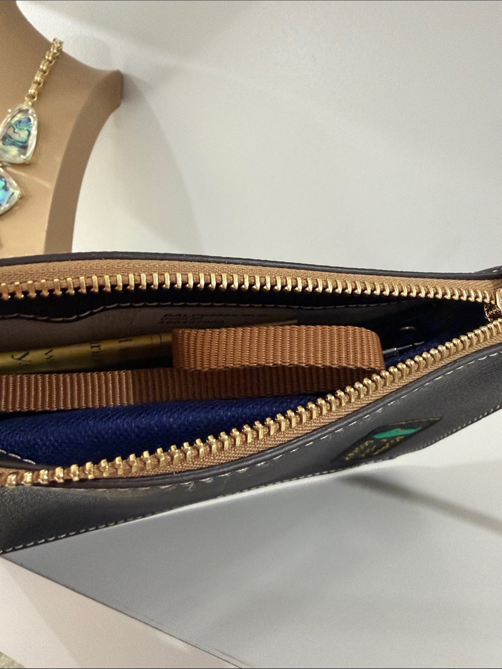 Dooney & Bourke Demi 20 - New - Picture 8 of 13